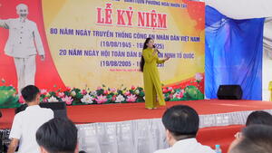 Lễ kỷ niệm 80 năm Ngày truyền thống Công an nhân dân Việt Nam (19/8/1945 - 19/8/2025) tại phường Hoài Nhơn Tây