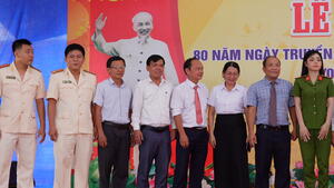 Lễ kỷ niệm 80 năm Ngày truyền thống Công an nhân dân Việt Nam (19/8/1945 - 19/8/2025) tại phường Hoài Nhơn Tây