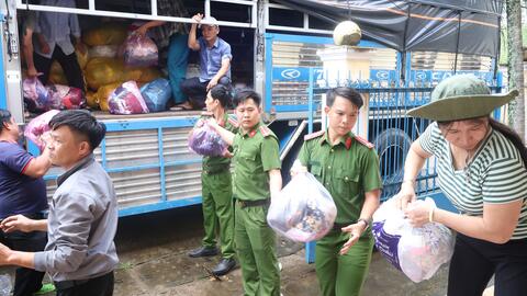 Hoài Nhơn Tây kêu gọi ủng hộ đồng bào miền Trung